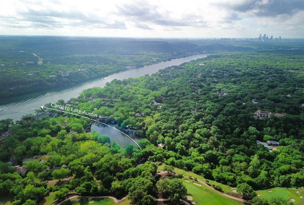 4703 Laguna Lane, Austin, TX 78746 4703 Laguna Lane, Austin, TX 78746
