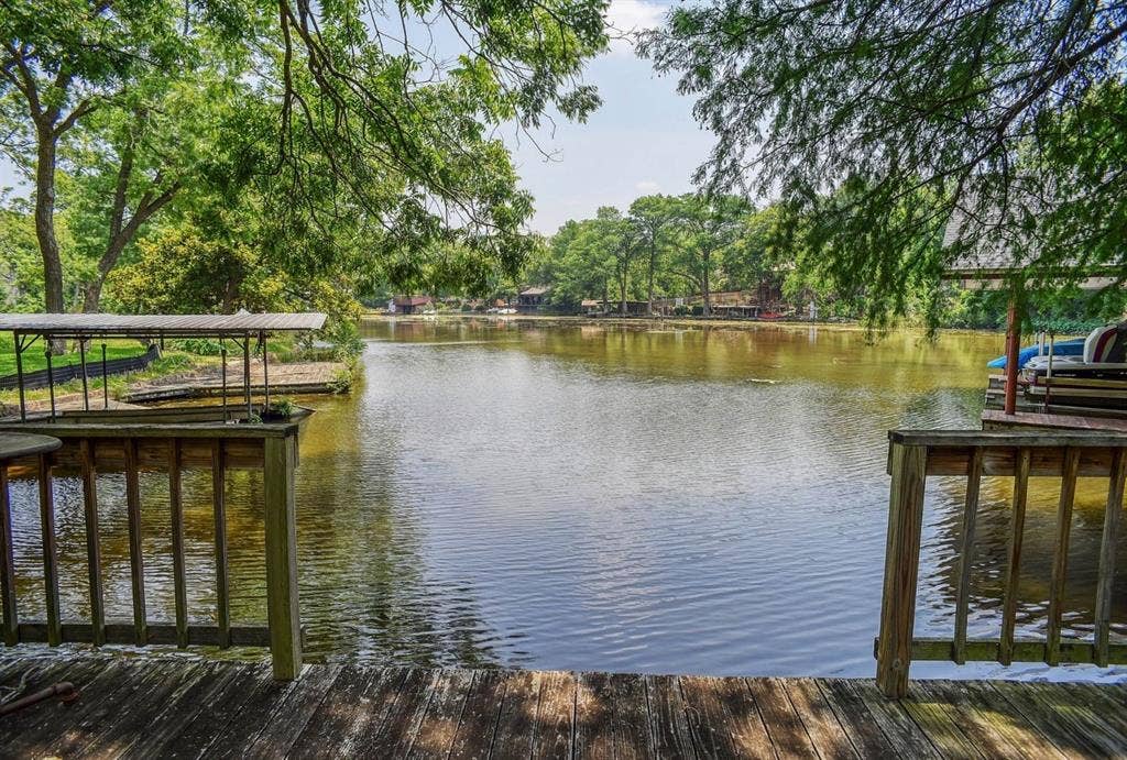 4703 Laguna Lane, Austin, TX 78746 4703 Laguna Lane, Austin, TX 78746