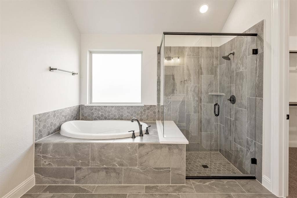 763 Crystal Lake Lane, Red Oak, TX 75154 763 Crystal Lake Lane, Red Oak, TX 75154