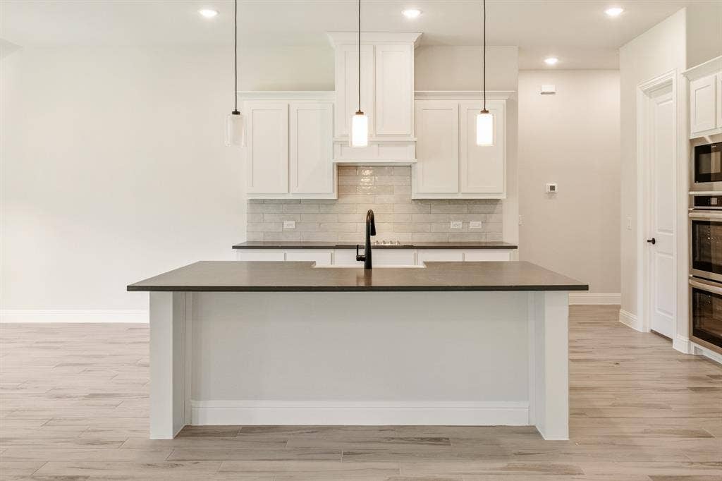 763 Crystal Lake Lane, Red Oak, TX 75154 763 Crystal Lake Lane, Red Oak, TX 75154