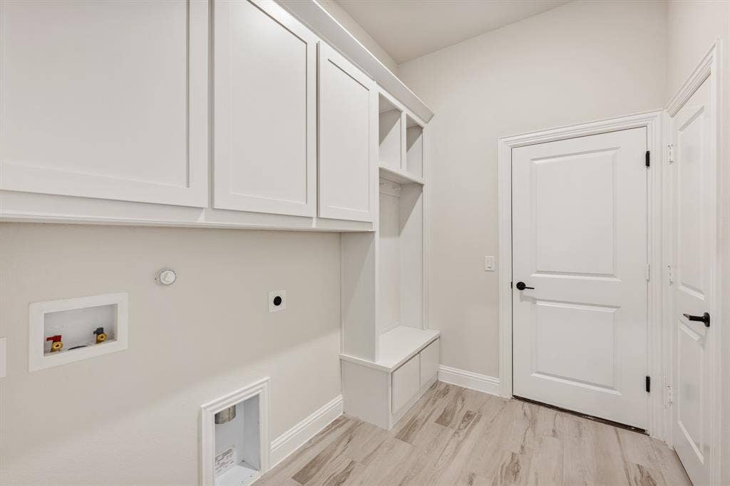 763 Crystal Lake Lane, Red Oak, TX 75154 763 Crystal Lake Lane, Red Oak, TX 75154
