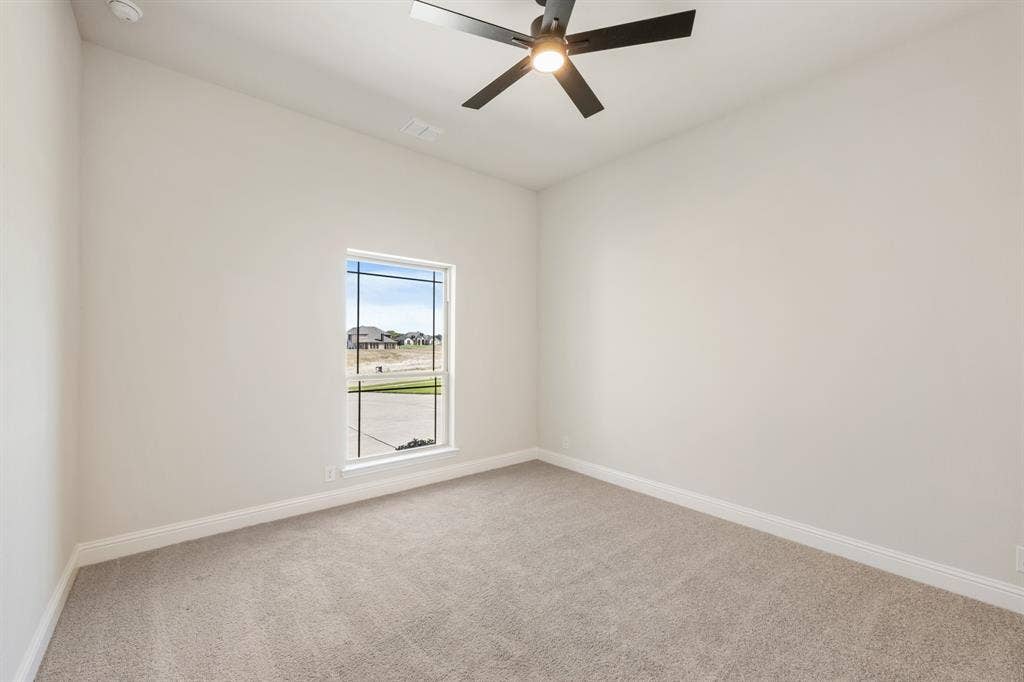 763 Crystal Lake Lane, Red Oak, TX 75154 763 Crystal Lake Lane, Red Oak, TX 75154