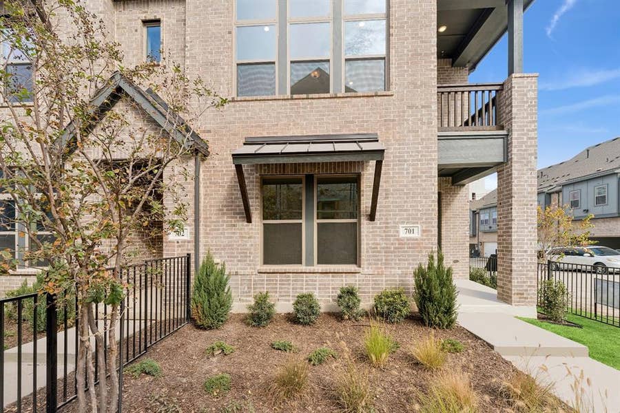 Property photo for 4839 Fuller Court, #701, Irving, TX