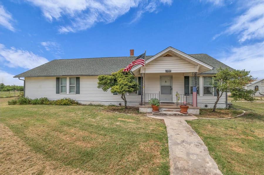 Property photo for 15288 Old China Spring Road, China Spring, TX