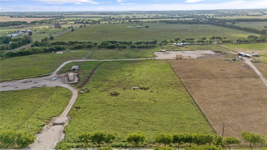 Property photo for 9725 Atcheson Road, Decatur, TX