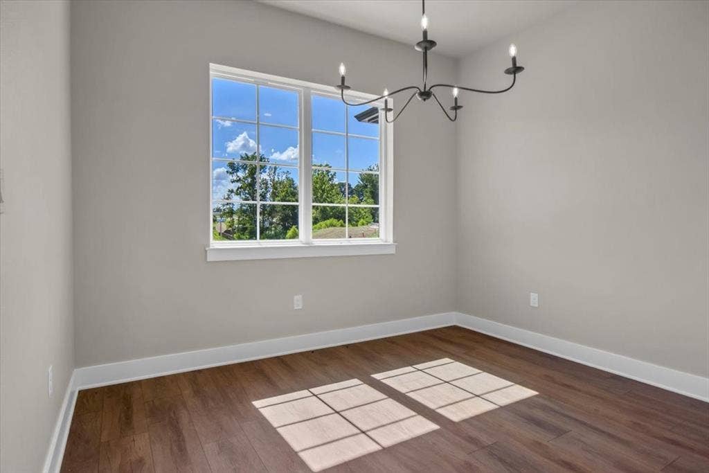 1001 Mallard Drive, Lindale, TX 75771 1001 Mallard Drive, Lindale, TX 75771