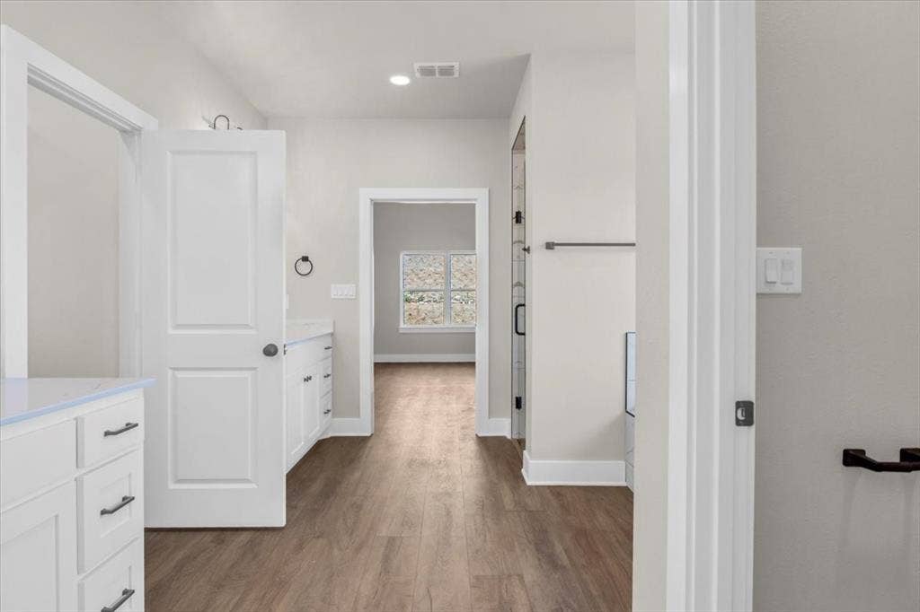 1001 Mallard Drive, Lindale, TX 75771 1001 Mallard Drive, Lindale, TX 75771