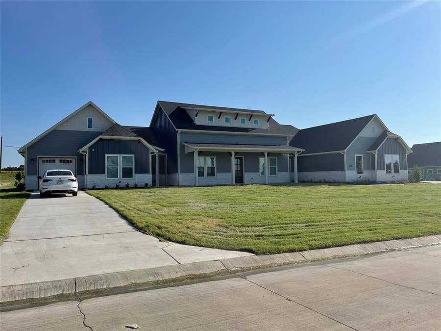 Property photo for 3104 Congress Lane, Anna, TX