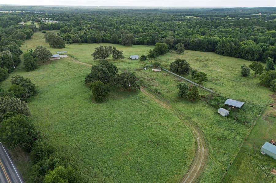 Property photo for 19574 FM 1253, Lindale, TX