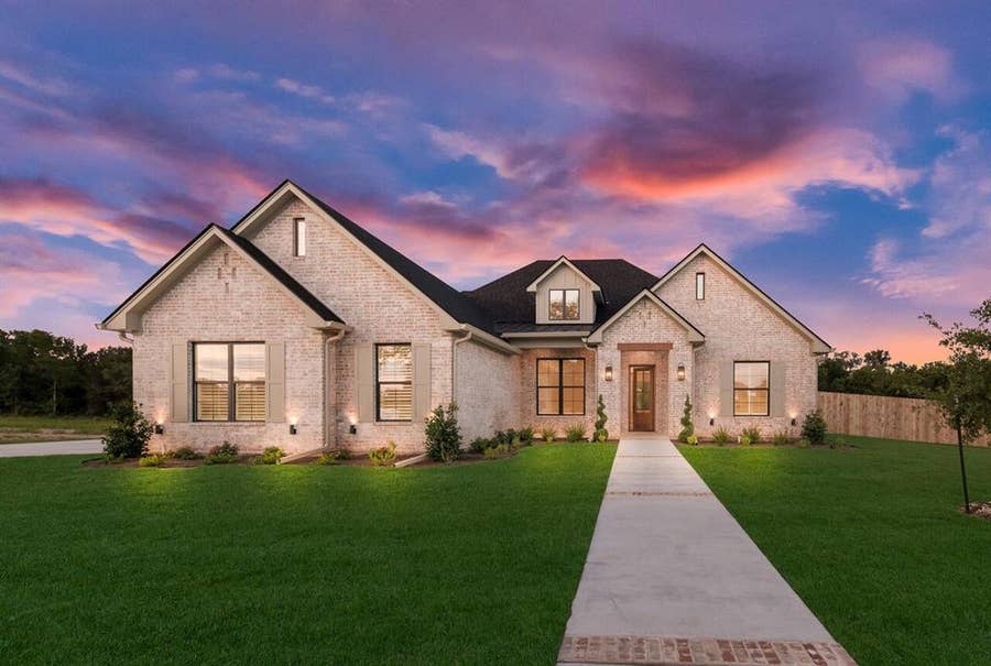 Property photo for 8005 Bee Cave Road, China Spring, TX