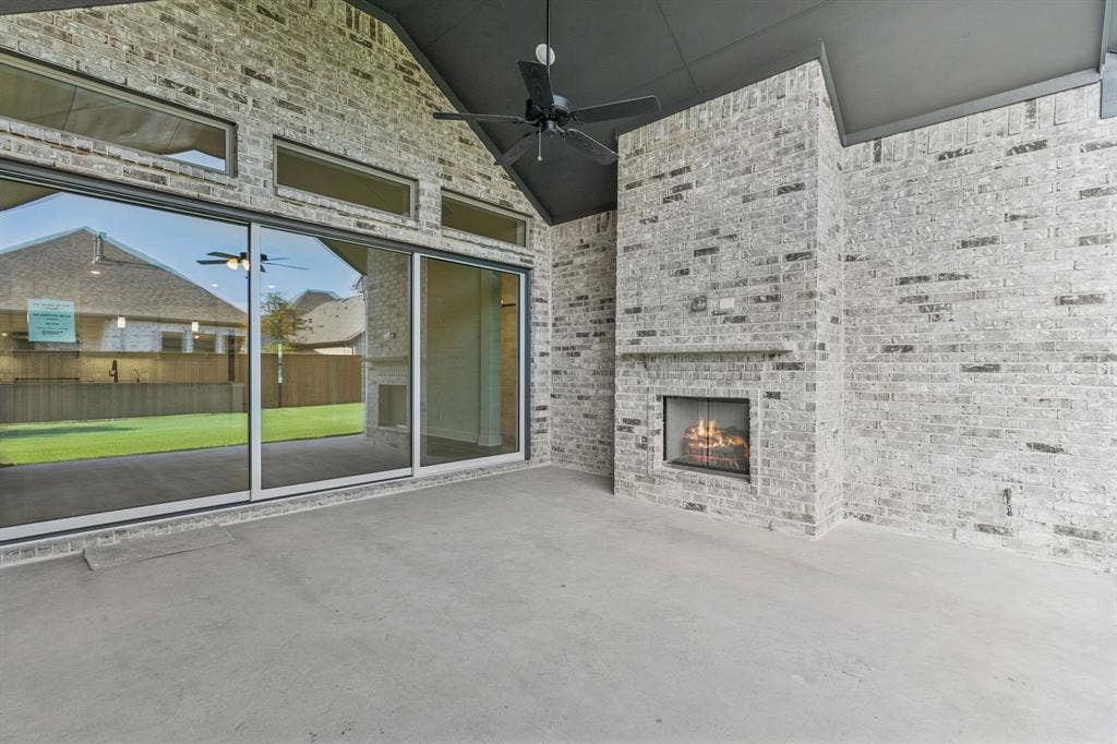 224 Bee Balm Road, McKinney, TX 75071 224 Bee Balm - Covered Patio