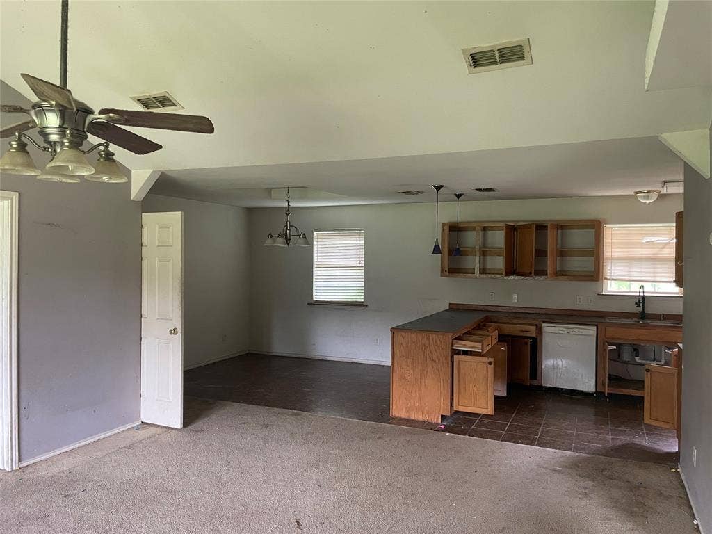 258 PR 6646, Mineola, TX 75773 258 PR 6646, Mineola, TX 75773