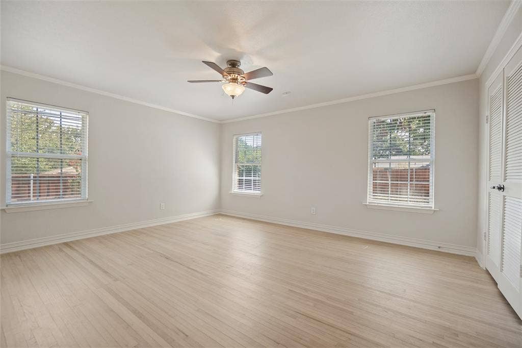 806 Knott Place, Dallas, TX 75208 Bedroom or Exercise Area