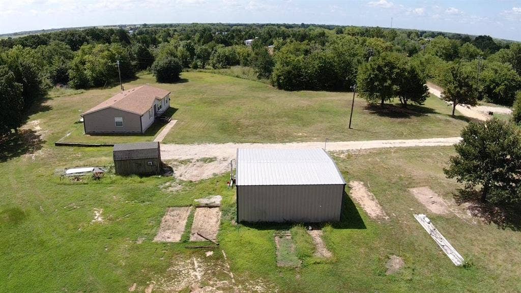 358 Private Road 6718, Mabank, TX 75147 358 Private Road 6718, Mabank, TX 75147