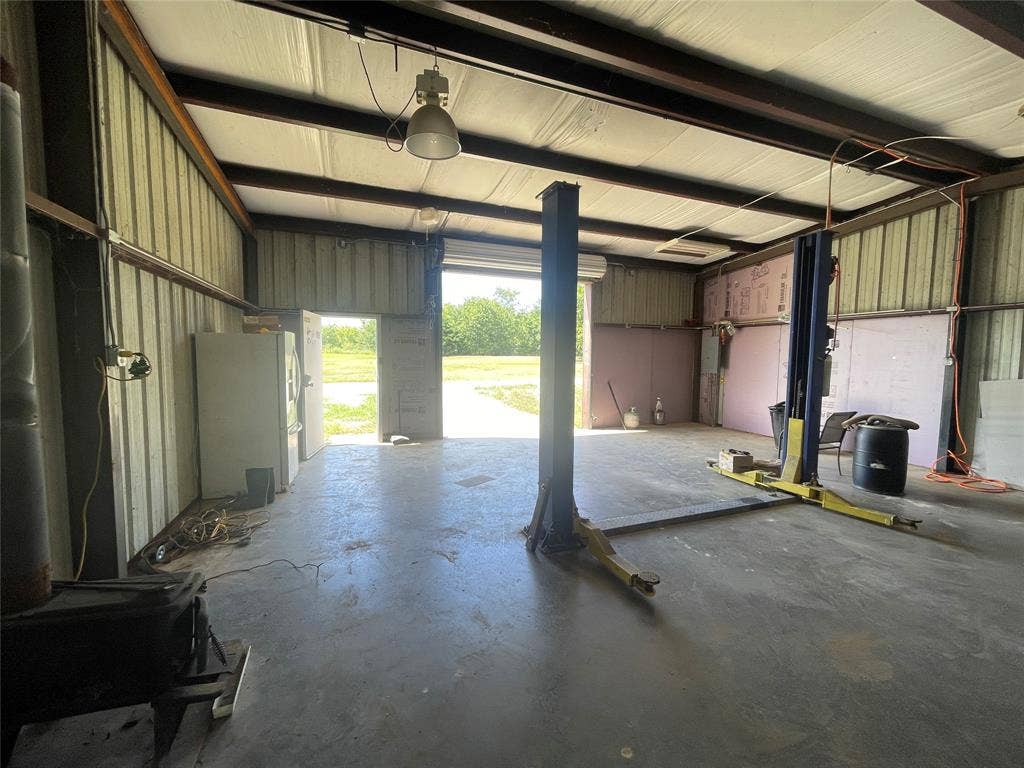 358 Private Road 6718, Mabank, TX 75147 358 Private Road 6718, Mabank, TX 75147