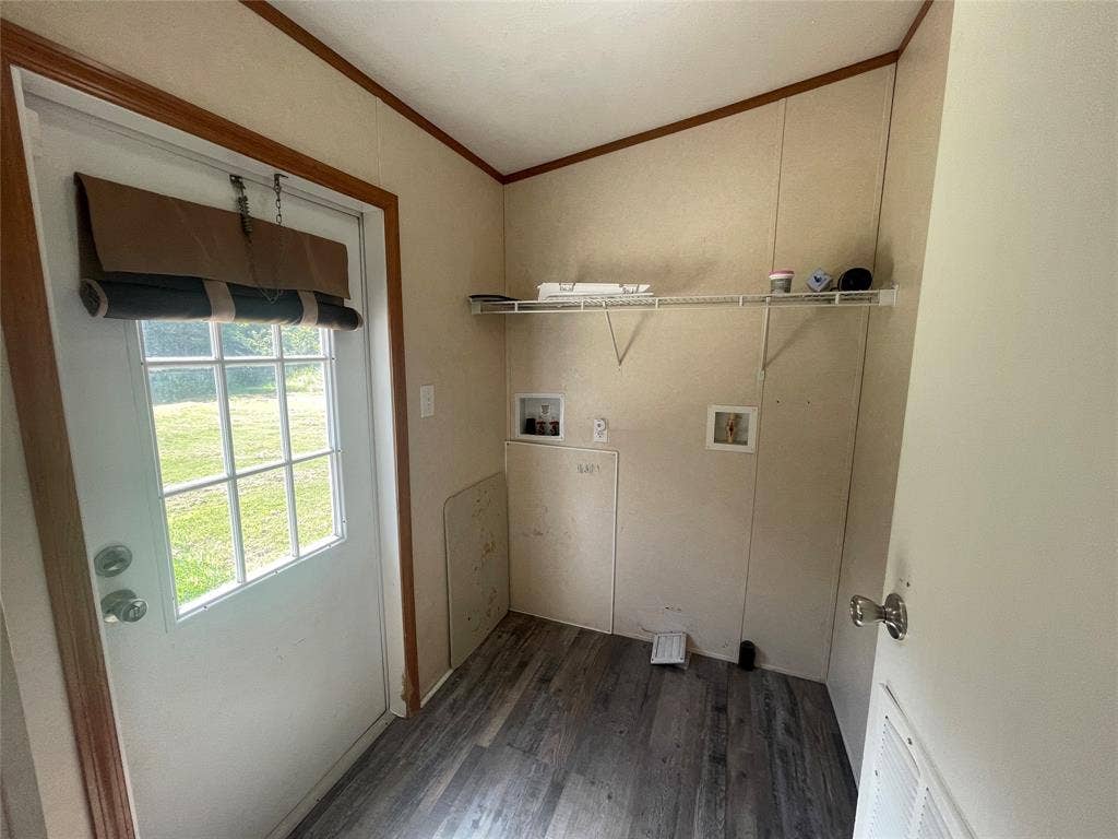 358 Private Road 6718, Mabank, TX 75147 358 Private Road 6718, Mabank, TX 75147