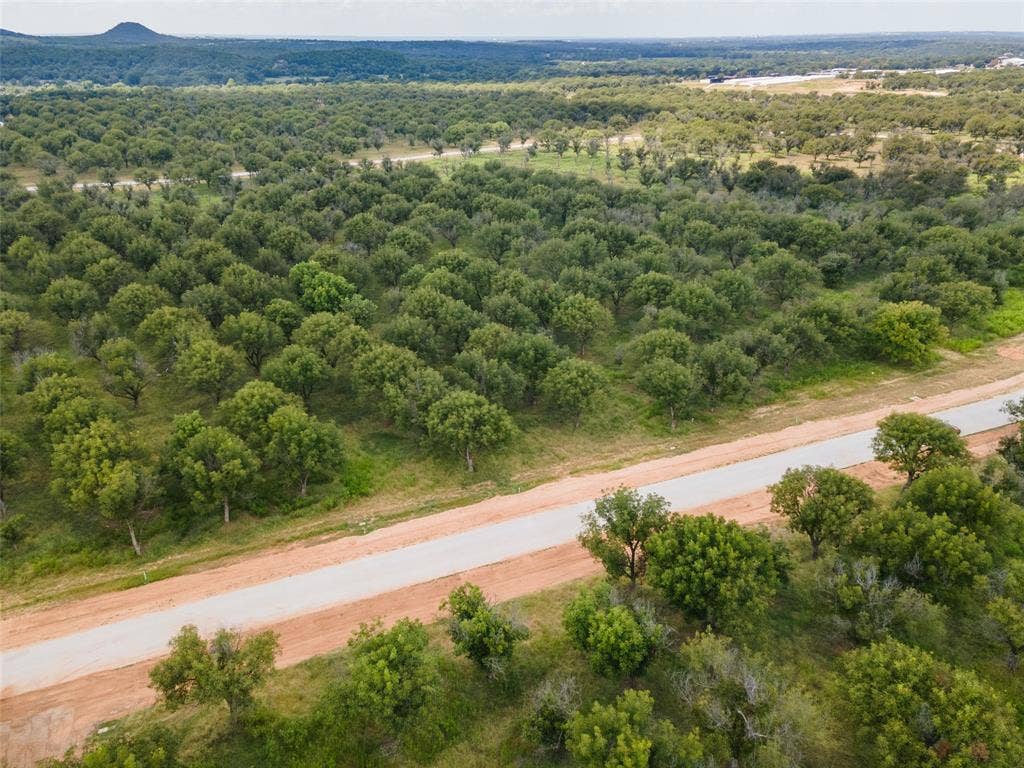 2155 E Landings N, Granbury, TX 76049 2155 E Landings N, Granbury, TX 76049