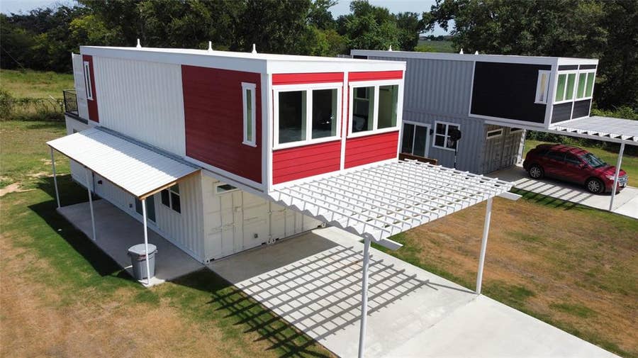Property photo for 1228 Kennie Drive, Commerce, TX