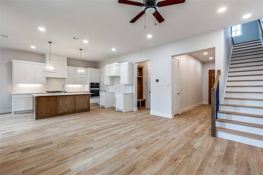 Property photo for 7139 Brisa Drive, Dallas, TX
