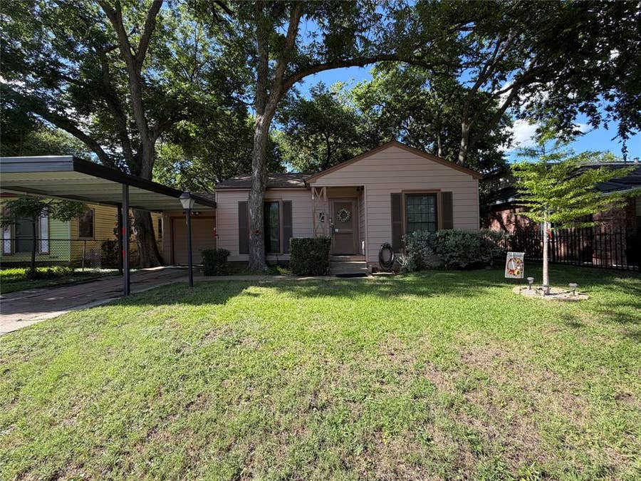Property photo for 1703 Brandon Street, Dallas, TX