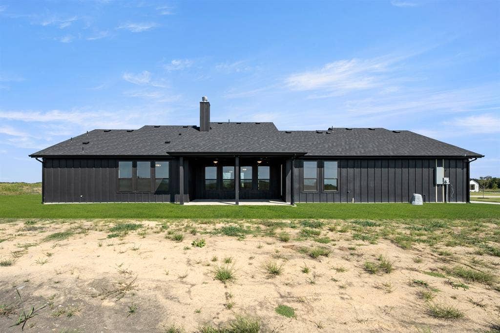 2910 Stella Rose, Waxahachie, TX 75165 2910 Stella Rose- Back-8431