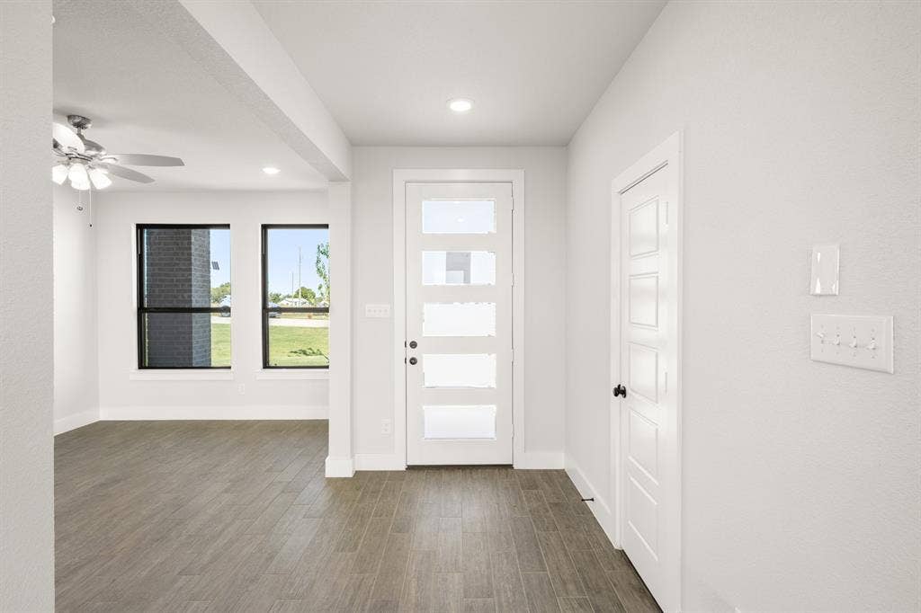 2910 Stella Rose, Waxahachie, TX 75165 2910 Stella Rose- Entry-8446