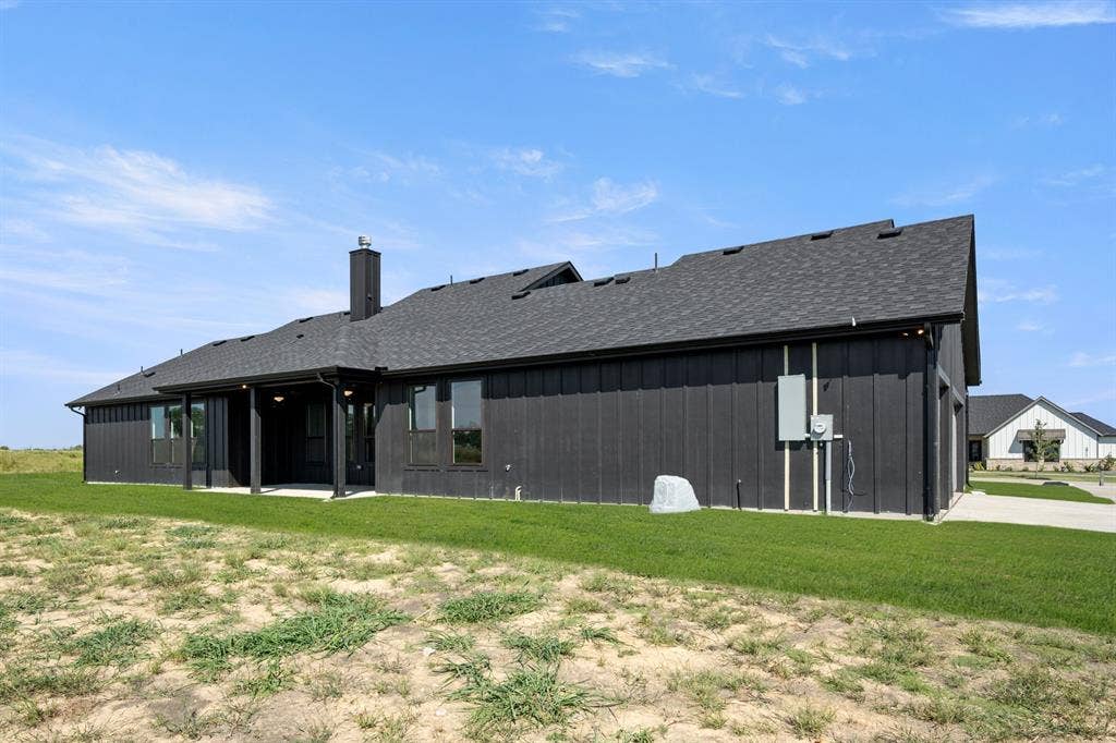 2910 Stella Rose, Waxahachie, TX 75165 2910 Stella Rose- Back-8427
