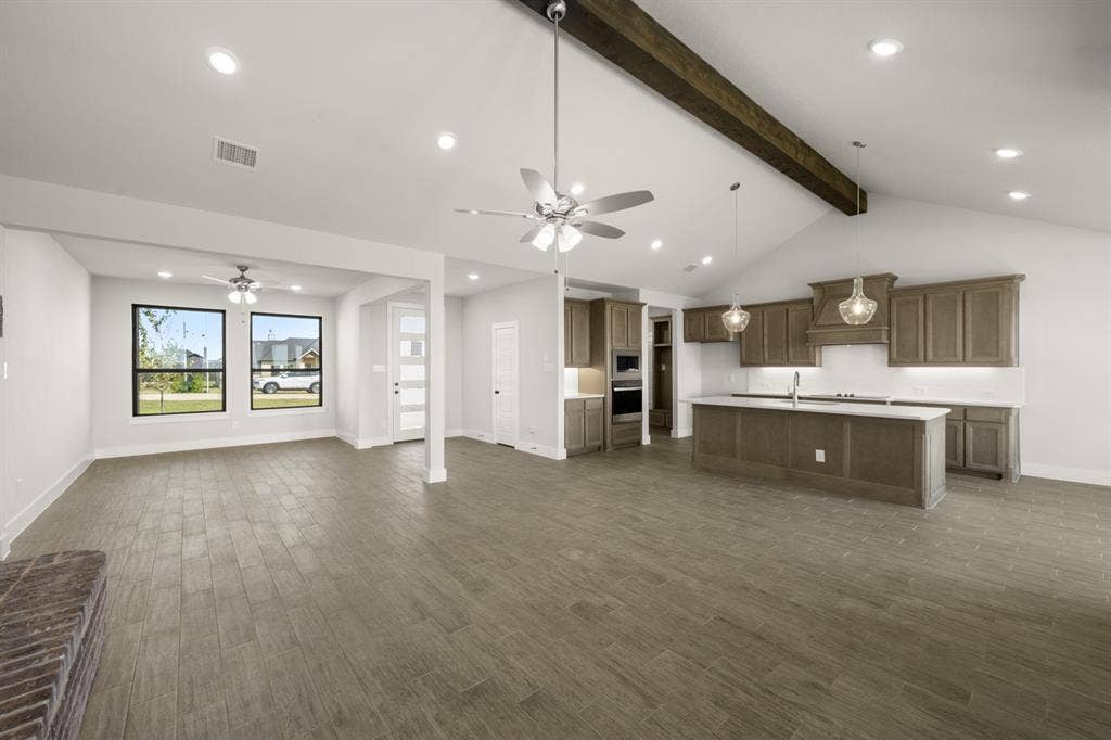 2910 Stella Rose, Waxahachie, TX 75165 2910 Stella Rose- Living Room-8480