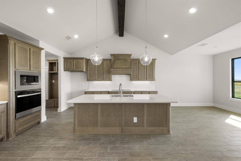 2910 Stella Rose, Waxahachie, TX 75165 2910 Stella Rose- Kitchen-8500