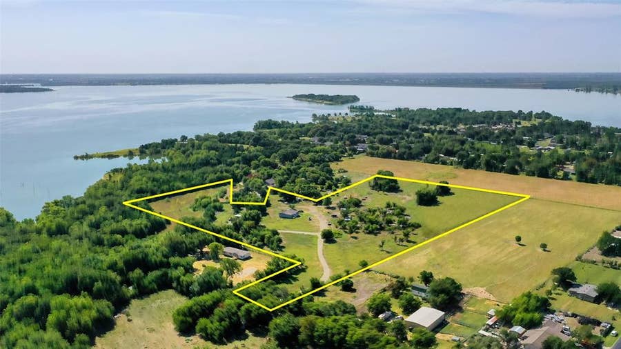 Property photo for 11381 County Road 739, Princeton, TX