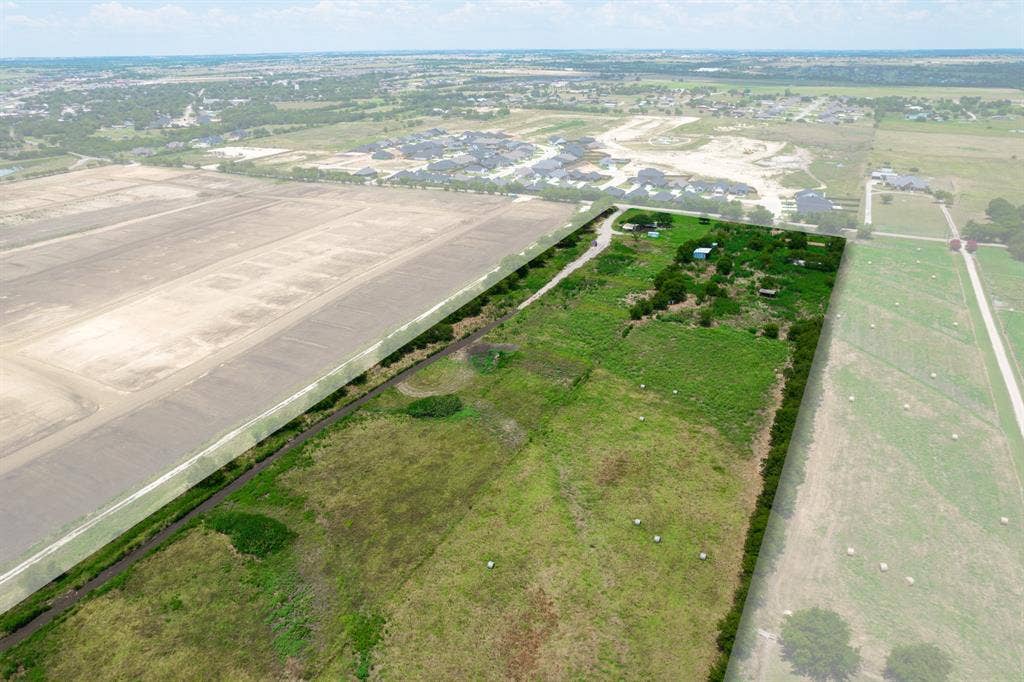 1032 #2 E Godley Avenue, Godley, TX 76044 View of property location