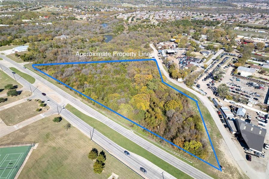Property photo for 9999 Lawrence Drive, Balch Springs, TX