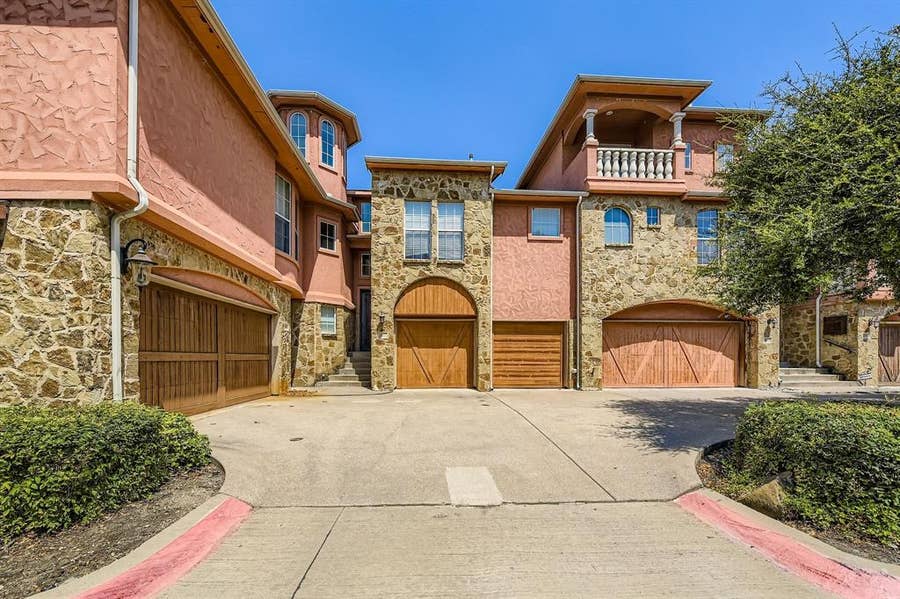 Property photo for 2600 Piazza Court, #5, Grand Prairie, TX