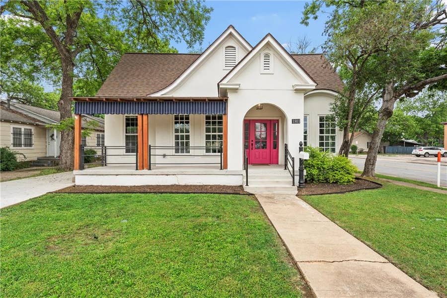 Property photo for 1801 S 8th Street, Waco, TX