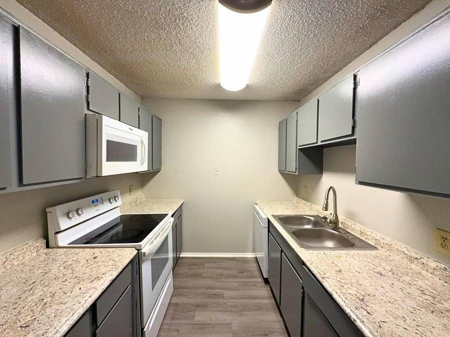 Property photo for 219 Fry Street, #6, Denton, TX