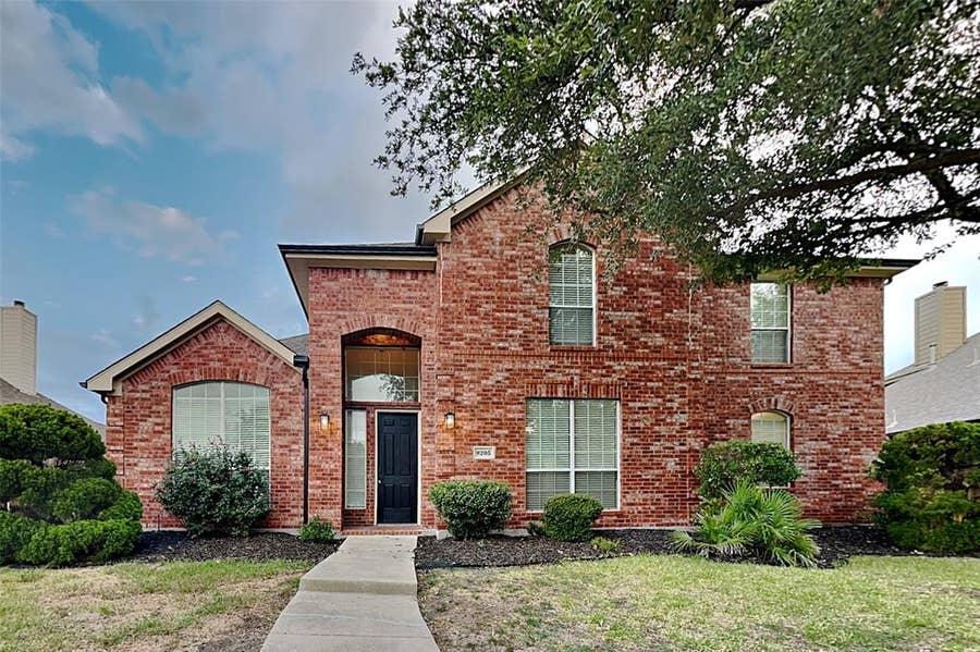 Property photo for 8205 Hartford Drive, Rowlett, TX
