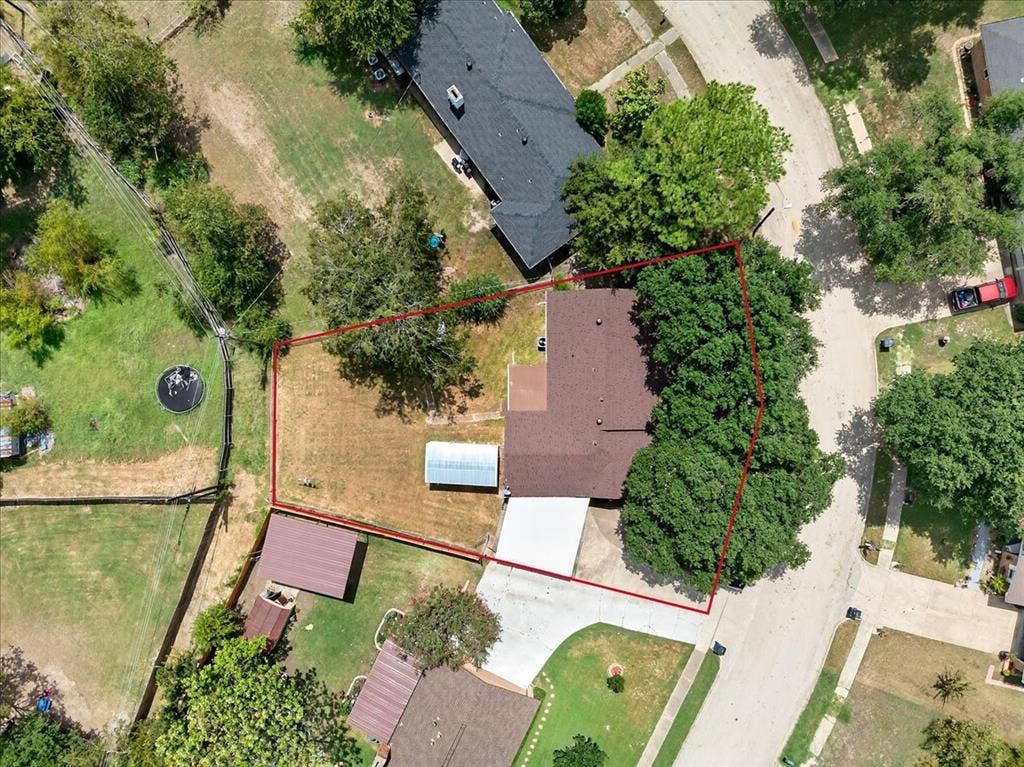 Aerial overview of property's location with property boundaries highlighted