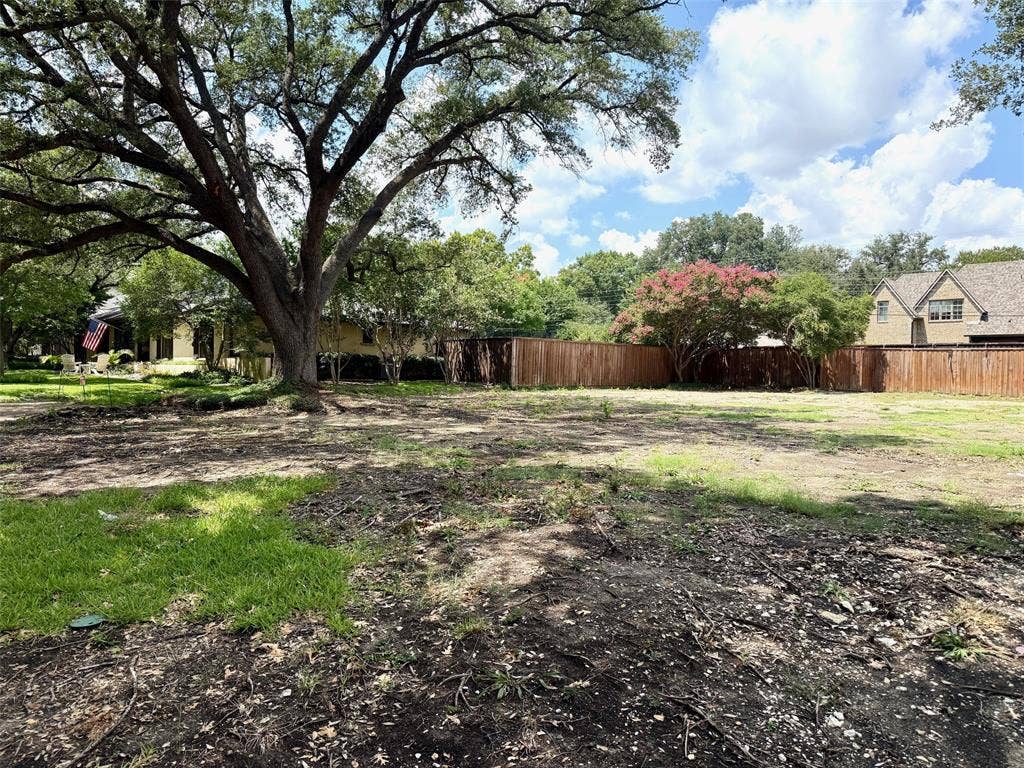 4647 Alta Vista Lane, Dallas, TX 75229 4647 Alta Vista Lane, Dallas, TX 75229
