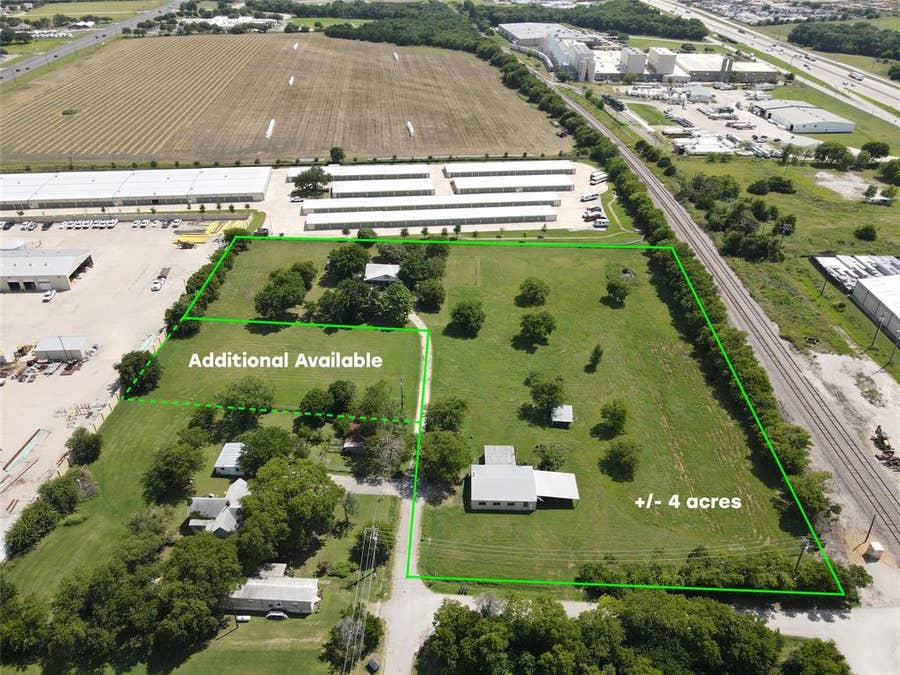 Property photo for 1319 Culberson Road, Waxahachie, TX