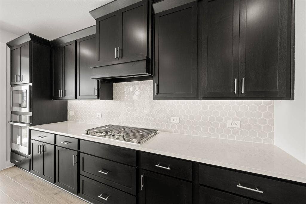 1624 Ginger- Kitchen-4