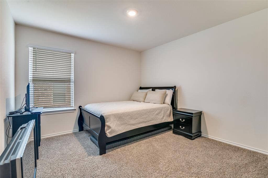 4th bedroom