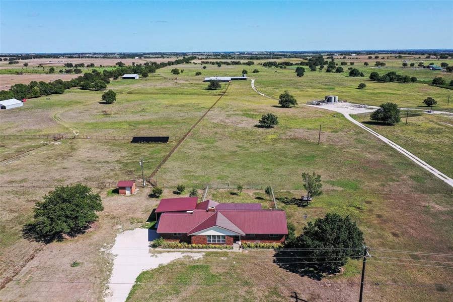 Property photo for 681 FM 2264 Road, Decatur, TX