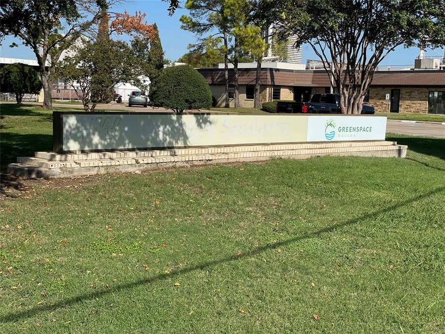 Property photo for 111 N Nursery Road, Irving, TX