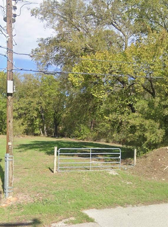 Property photo for LOT 2 James Street, Roanoke, TX