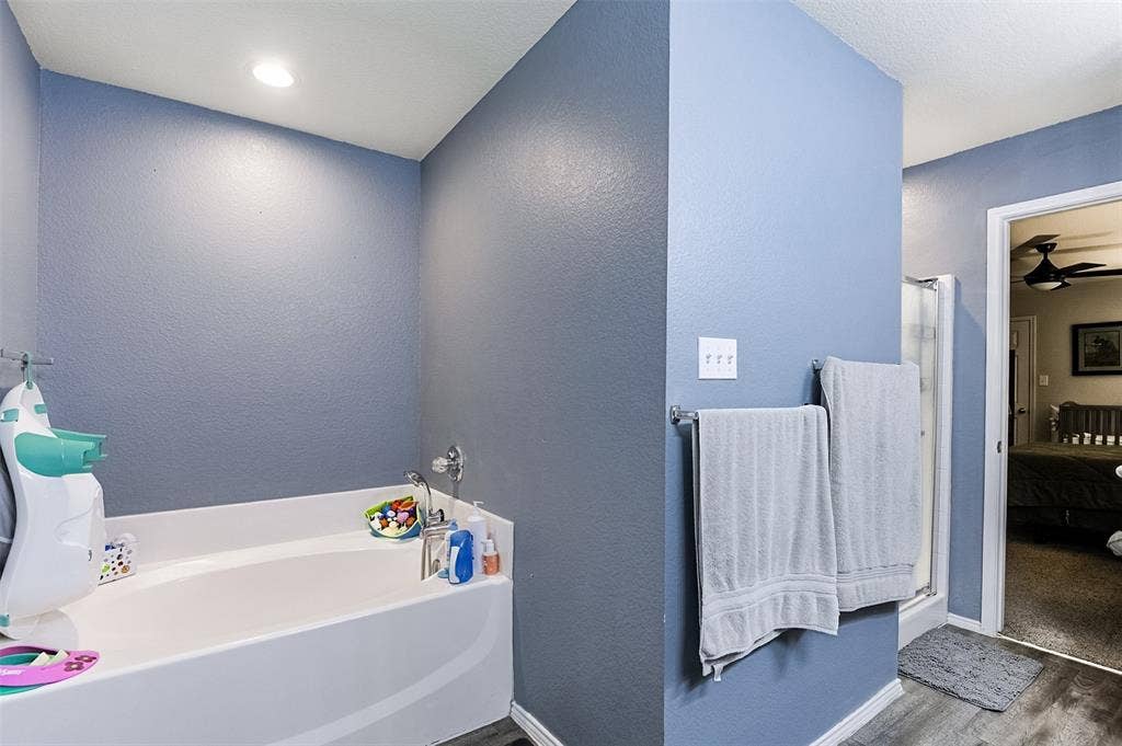1575 Sandhurst Drive, Waxahachie, TX 75165 1575 Sandhurst Drive, Waxahachie, TX 75165