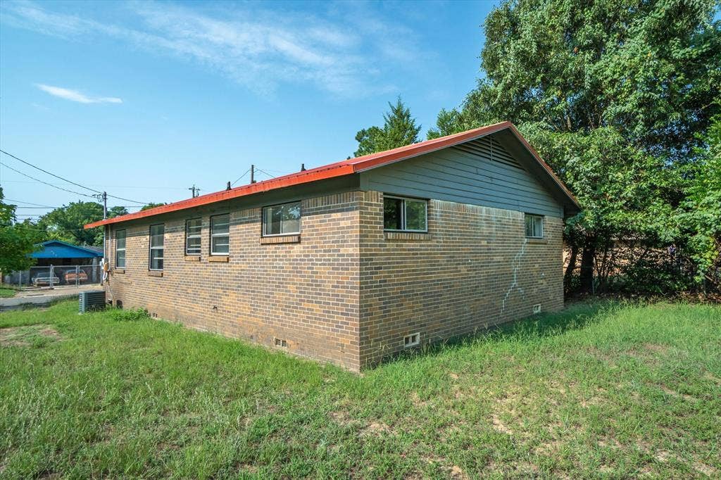 410 Williams Street, Athens, TX 75751 410 Williams Street, Athens, TX 75751