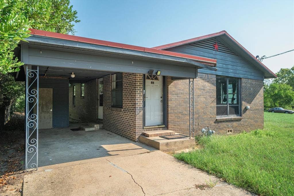 410 Williams Street, Athens, TX 75751 410 Williams Street, Athens, TX 75751