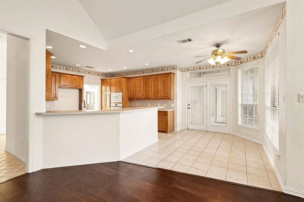 1001 W Remington Park Drive, Terrell, TX 75160