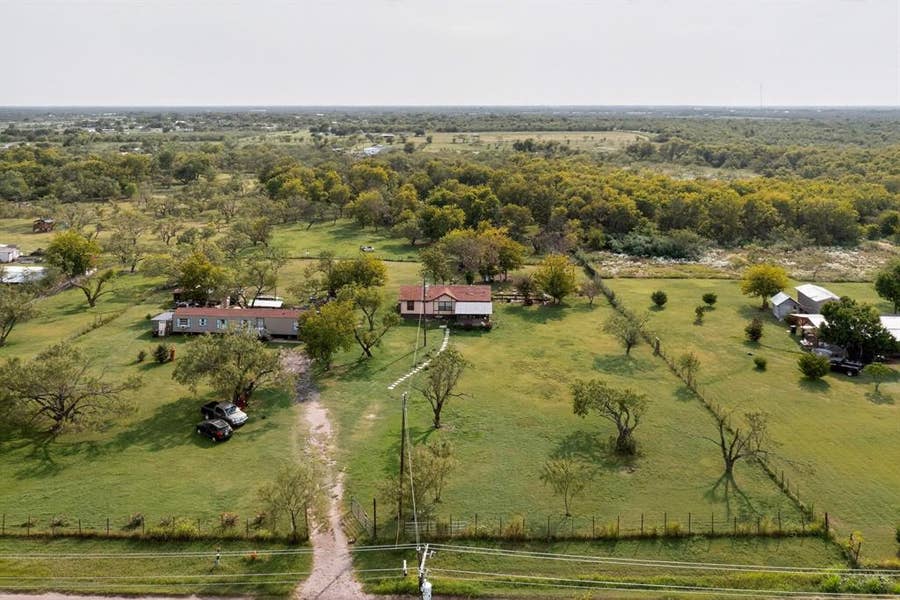 Property photo for 6711 County Road 140, Kaufman, TX