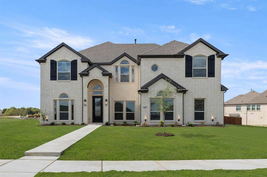 Property photo for 1617 Whisperwood, Midlothian, TX